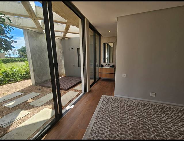 4 BEDROOM FREEHOLD FOR SALE IN HAWAAN FOREST ESTATE